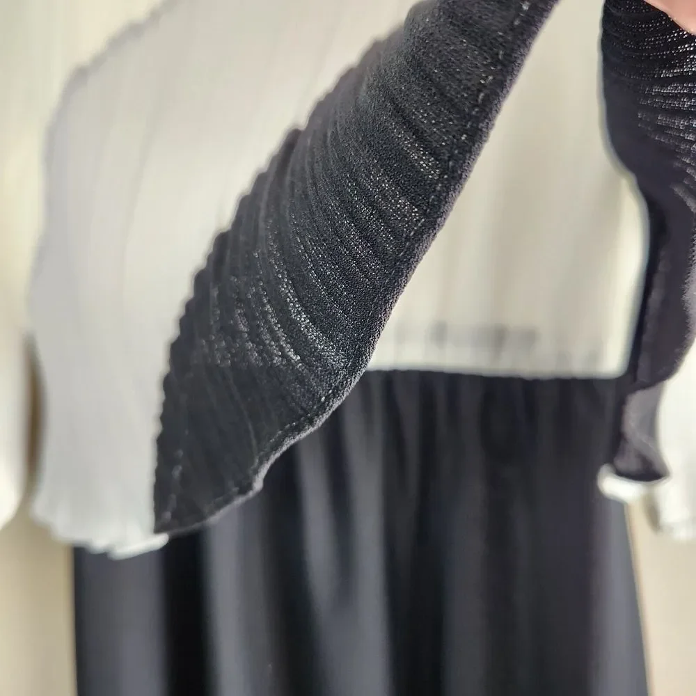 Good Times Dress size 10 / 12 Holiday Party Stylish Vintage Washable Made USA‎